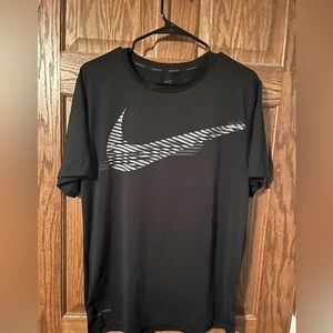 Men’s Nike T-Shirt